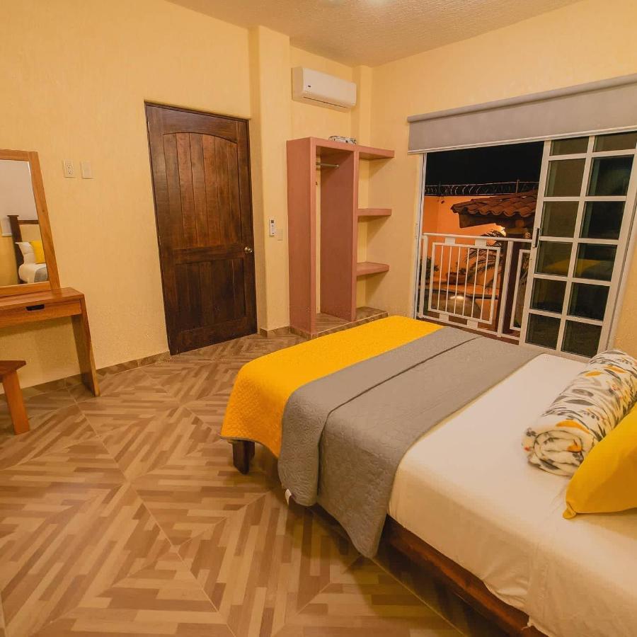 Primavera Suites Zihuatanejo Eksteriør bilde